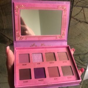 VENUS lime crime 3 new pallet